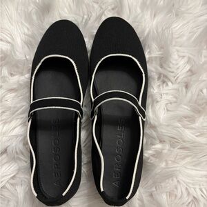 AEROSOLES Black and White Mary Jane Flats